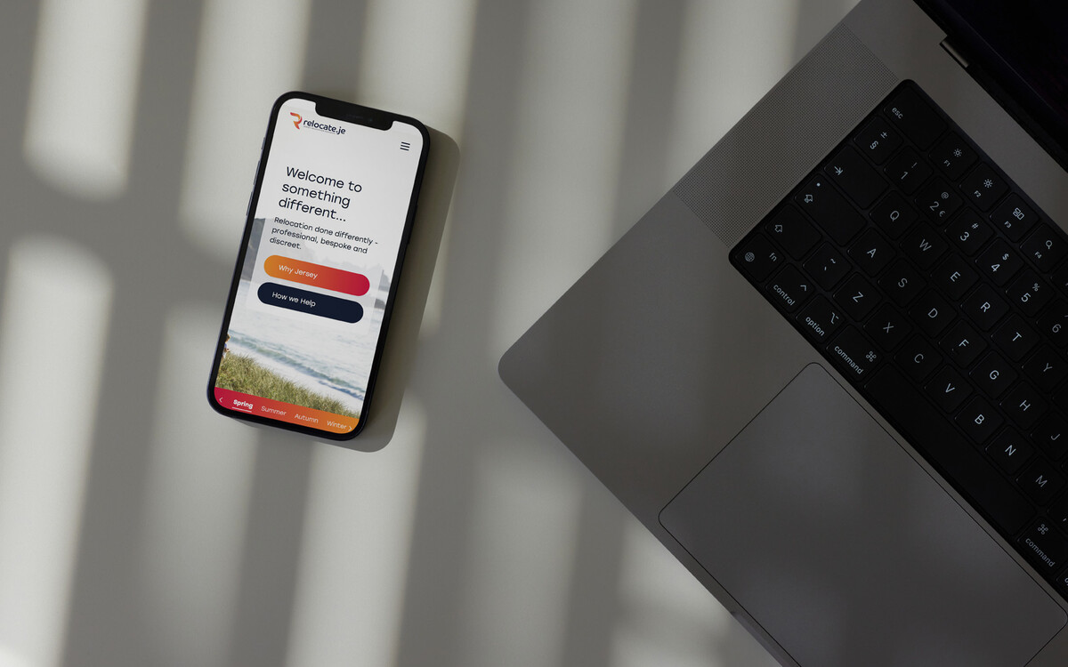 I Phone Mock Up relocate