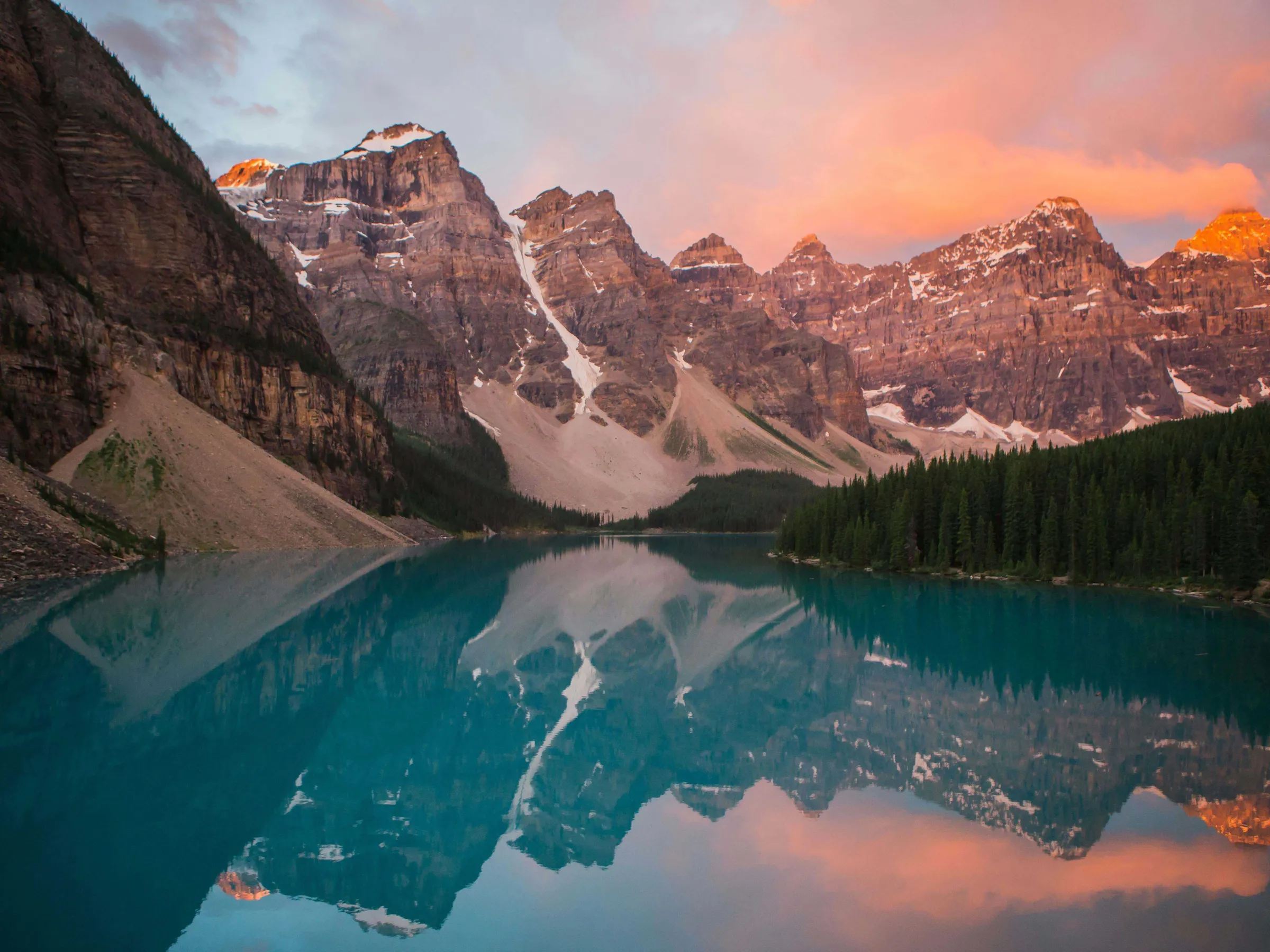 Garrett parker Dlk F4 db COU unsplash