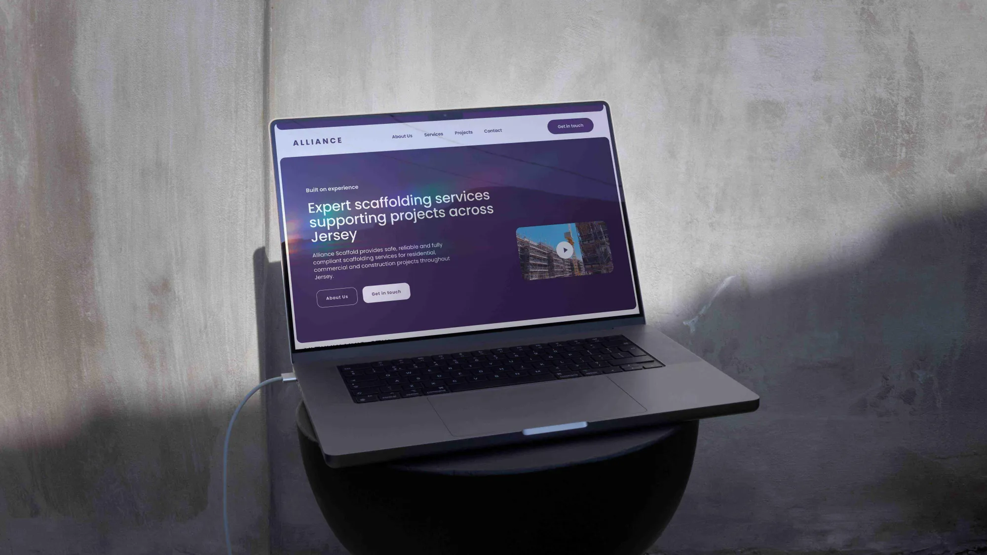 MACBOOK MOCKUP 02